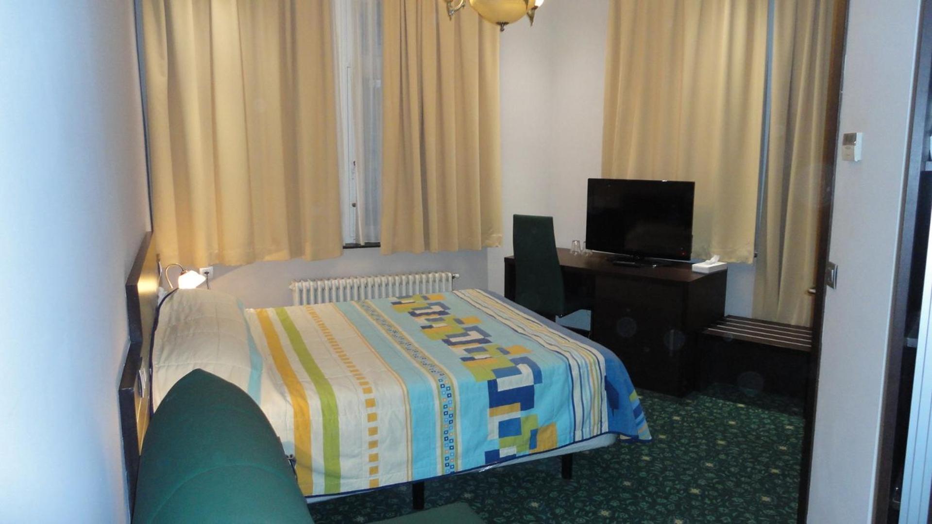Hotel L'Auberge Du Souverain Auderghem Εξωτερικό φωτογραφία