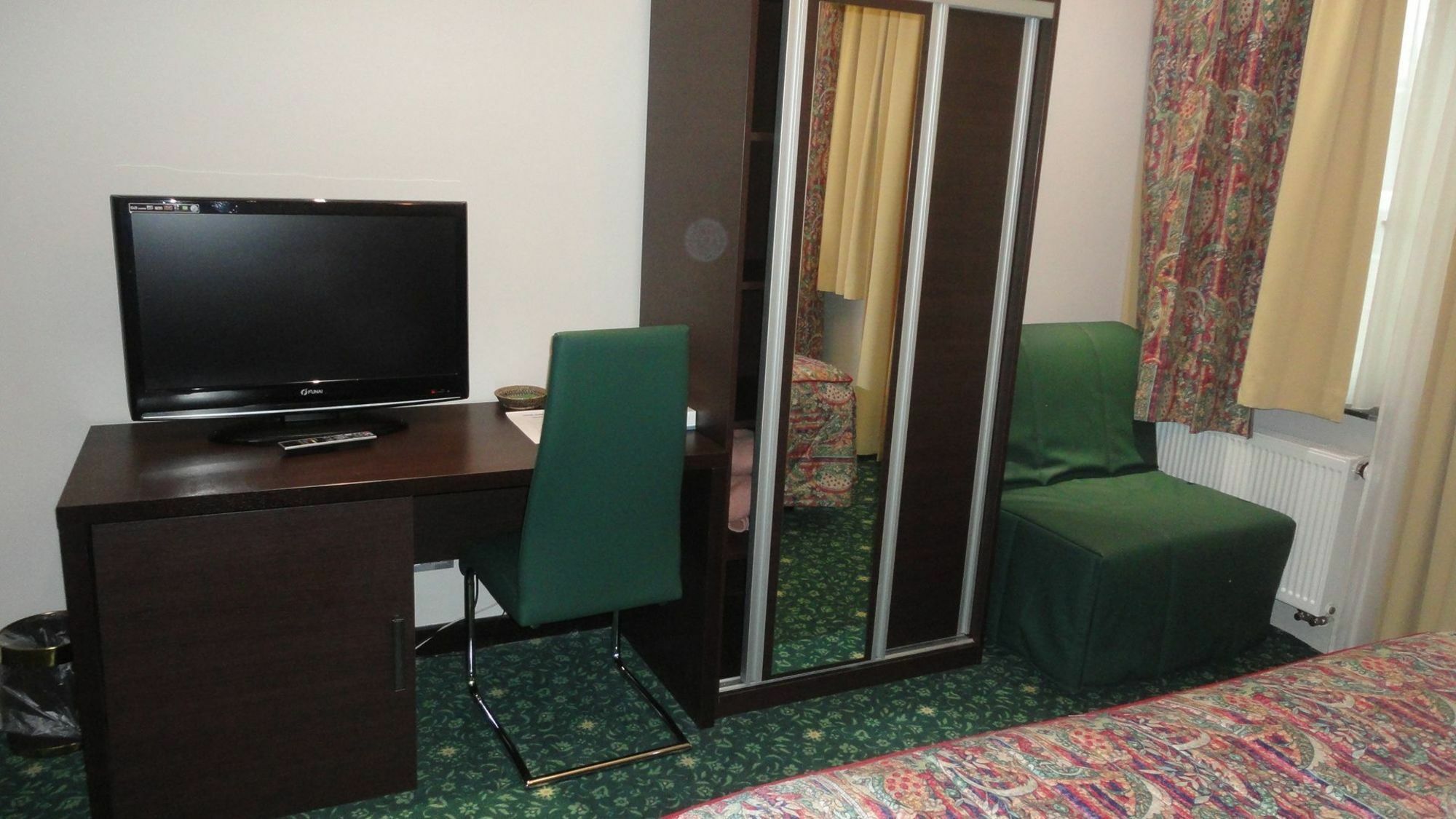 Hotel L'Auberge Du Souverain Auderghem Εξωτερικό φωτογραφία